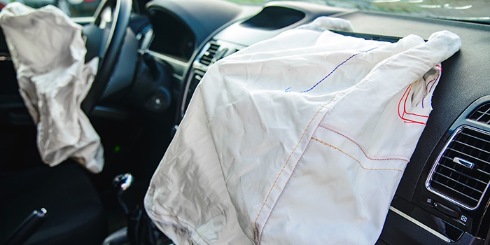 Airbag Injury Attorney - Rizio Lipinsky